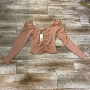 Brand new with tags! BB Dakota Rose Taupe Top XS